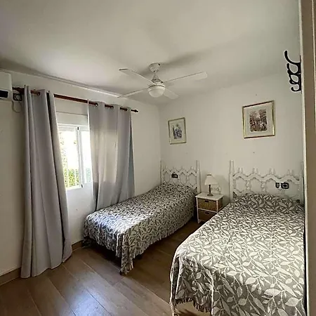 151 Tropicana Park 30 - Deniasol *